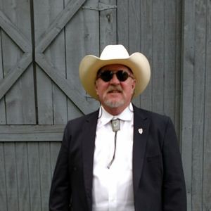 Meet your Posher, William w.